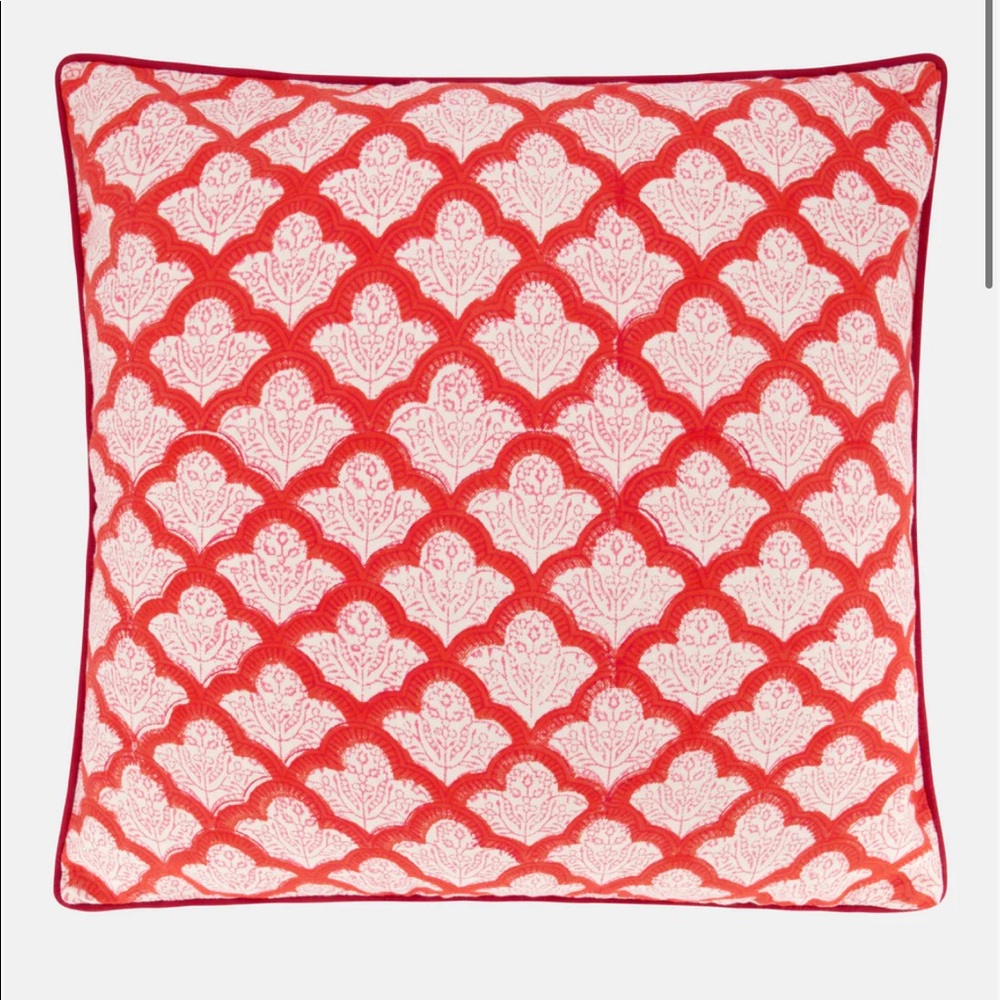 ROLLER RABBIT JEMINI PILLOW